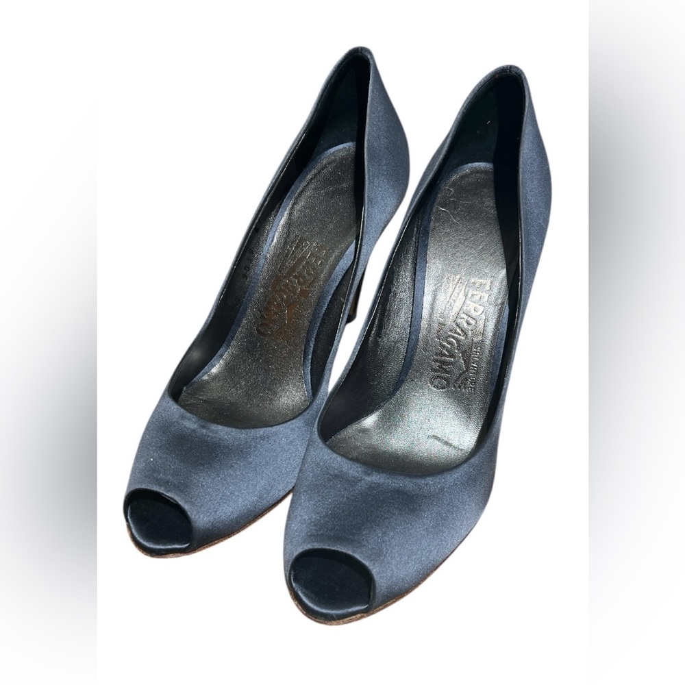 Salvatore Ferragamo grey Satin peep toe heels